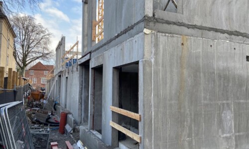 Montering af betonelementer og dæk