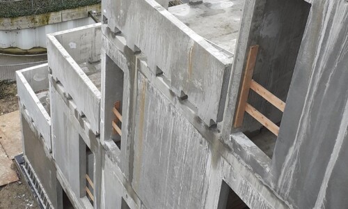 Montage af betonelementer Montage af betonelementer